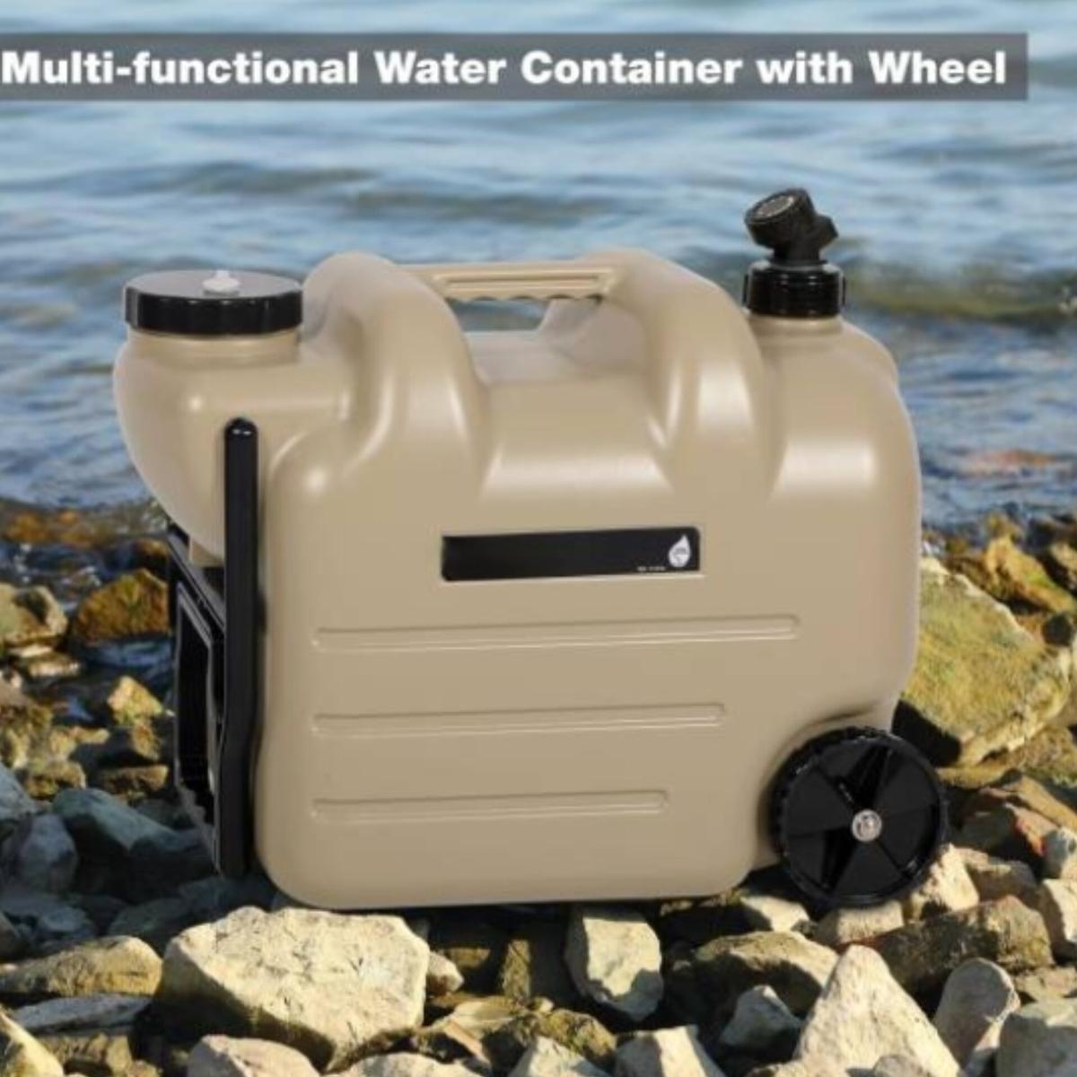 Portable 7.4 Gal Wheeled Water Container