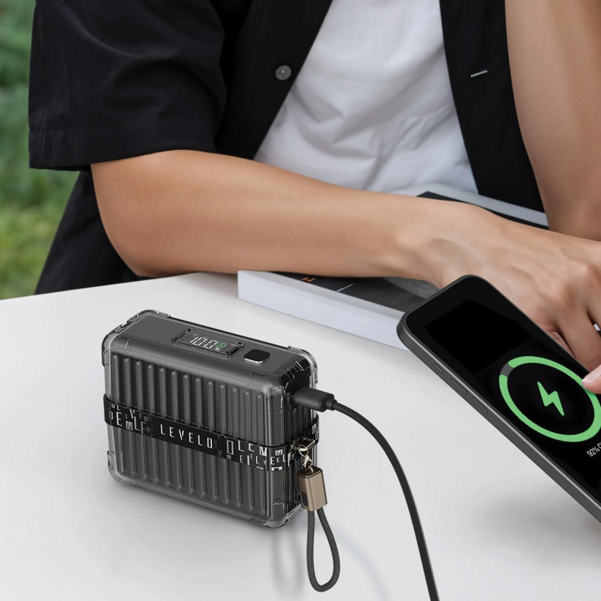 Levelo Portable 10000mAh Power Bank Aerion