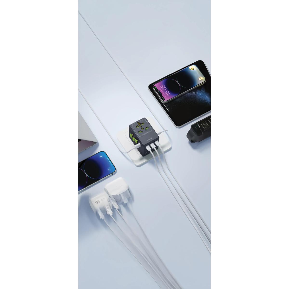 Green Lion GaN Adapter 35W 6 in 1 and 2 in 2 Cable