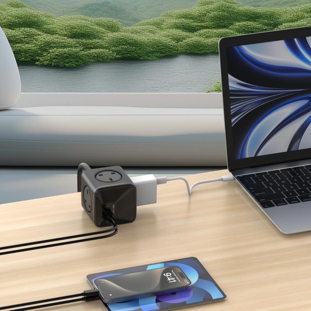Green Lion 7-in-1 Compact 33W GaN Power Socket