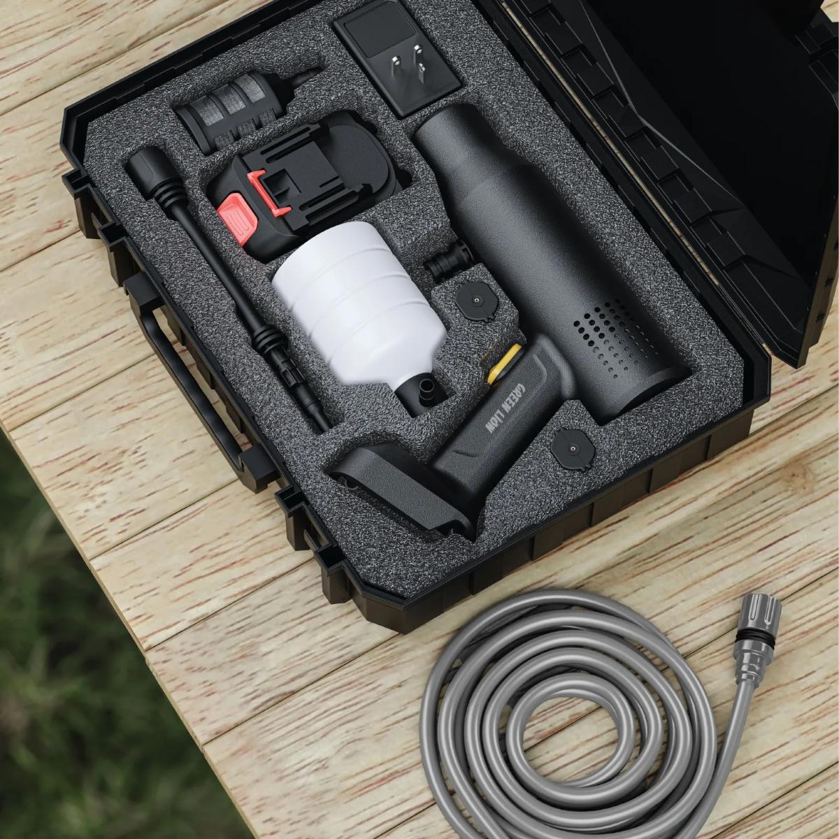 Green Lion Cordless Pressure Wash Gun