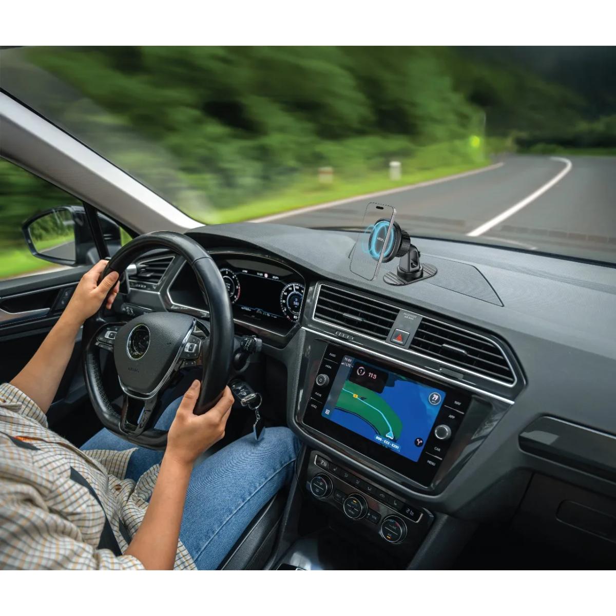 Green Lion Dash Hold Car Phone Holder
