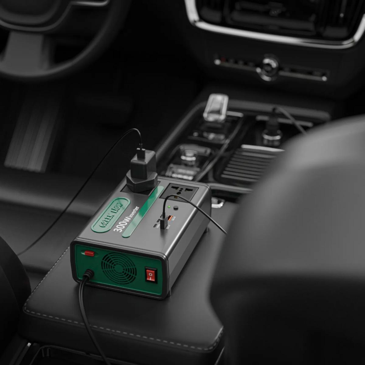 Green Lion GC-300 Car Inverter
