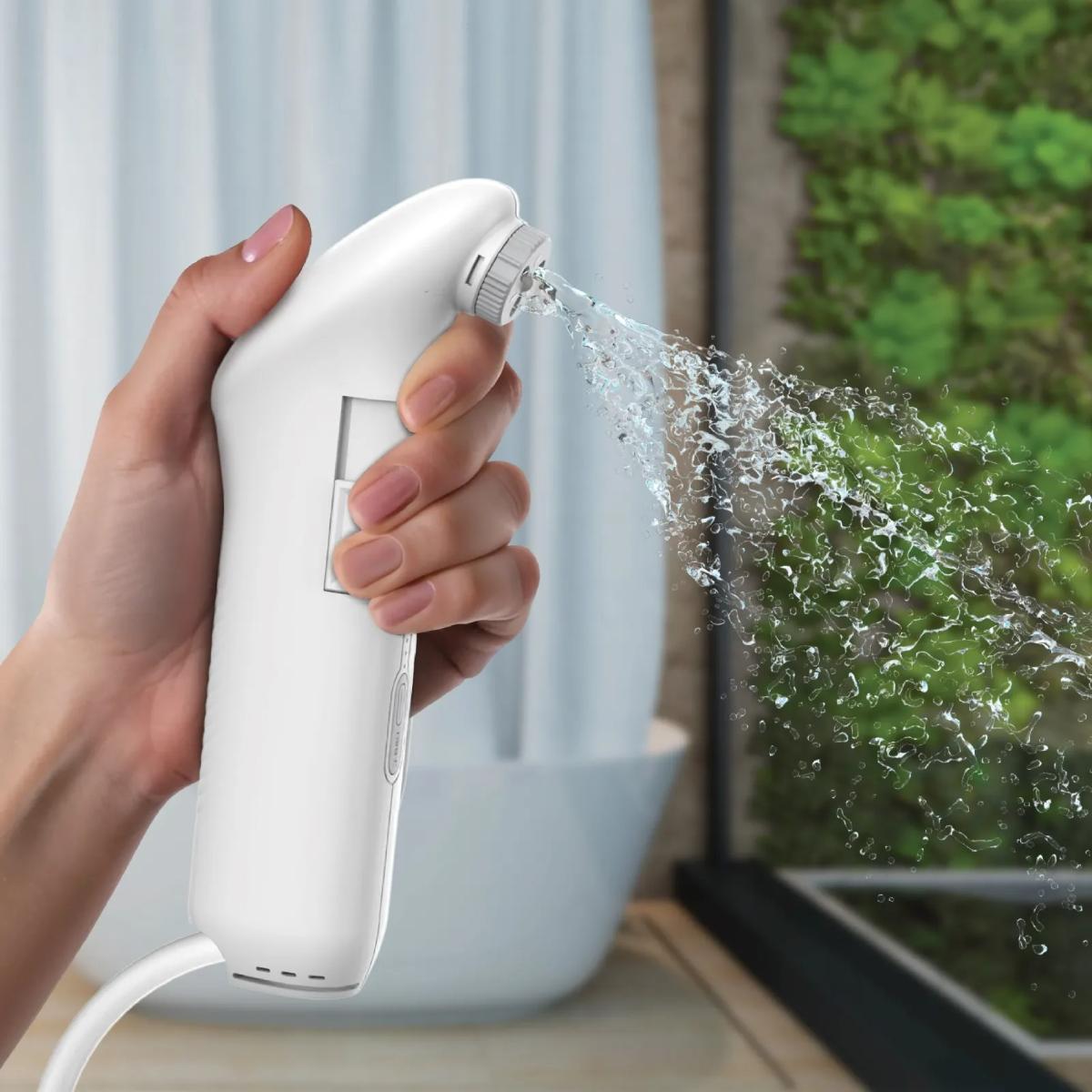 Green Lion Portable Travel Bidet Pro