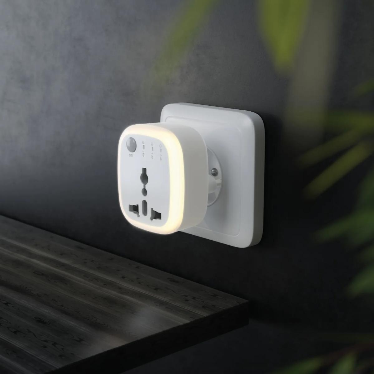 Green Lion Universal Conversion Plug