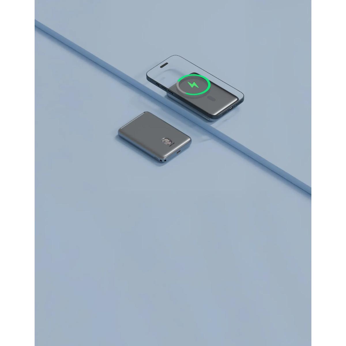 Green Lion Vetra 5000mAh Wireless MagSafe Power Bank