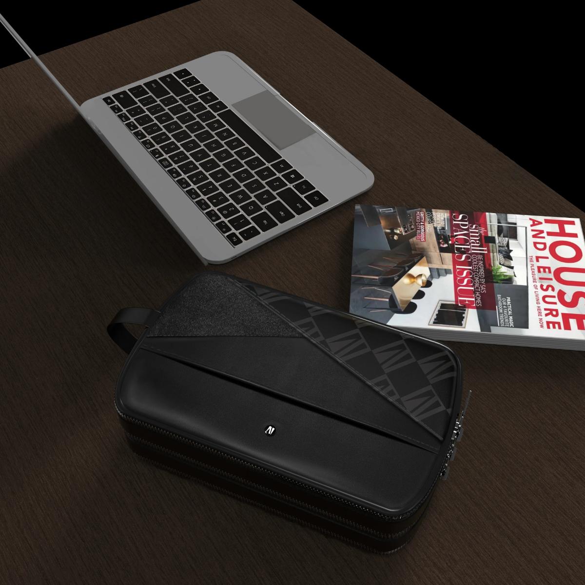 Levelo Poche Pouch With LVL Signature Logo