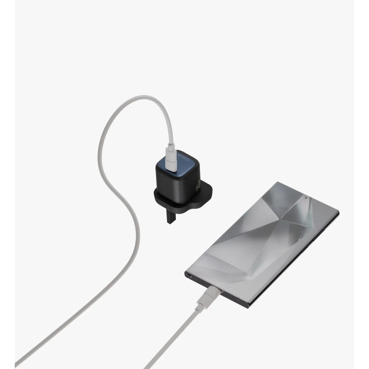 Levelo Vero 20W GaN UK Adapter