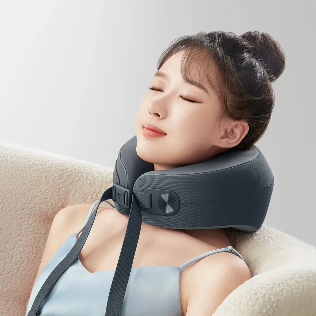 Mijia Smart Neck & Shoulder Massager by XIAOMI