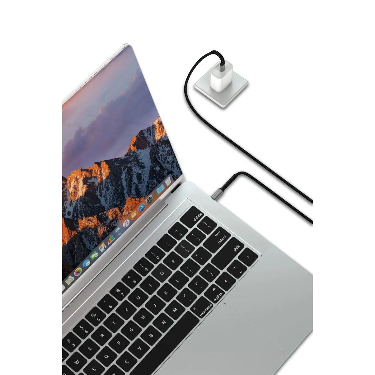 Powerology USB4  USB-C To USB-C Cable