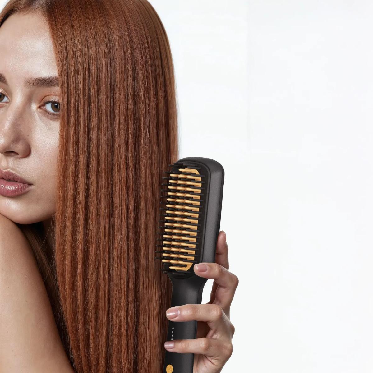 Porodo Lifestyle Electric Heated Hair Straightener Brush