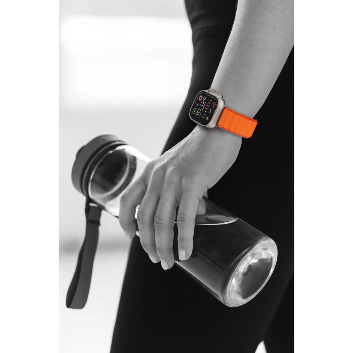 Porodo Ultra Lumina Smartwatch – 2.2" AMOLED Display
