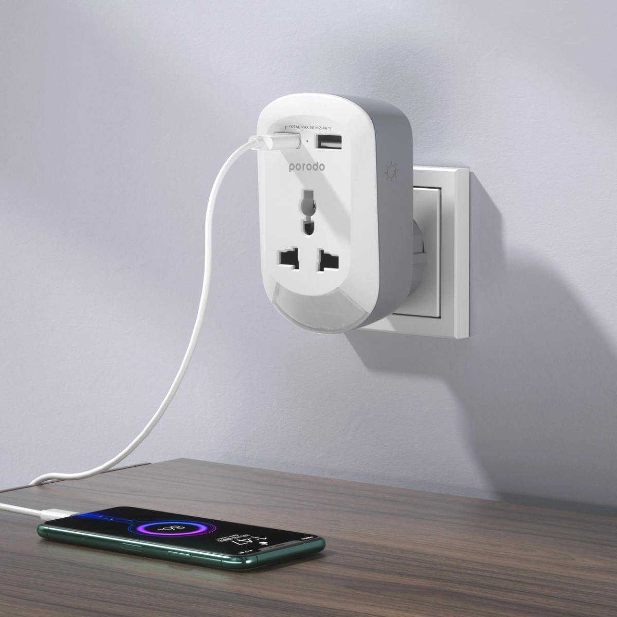 Porodo Universal AC Adapter with Nightlight