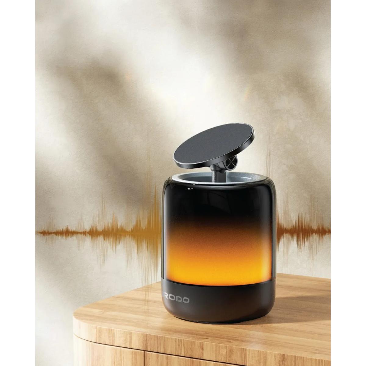 Porodo Syncglow Speaker & Phone Holder