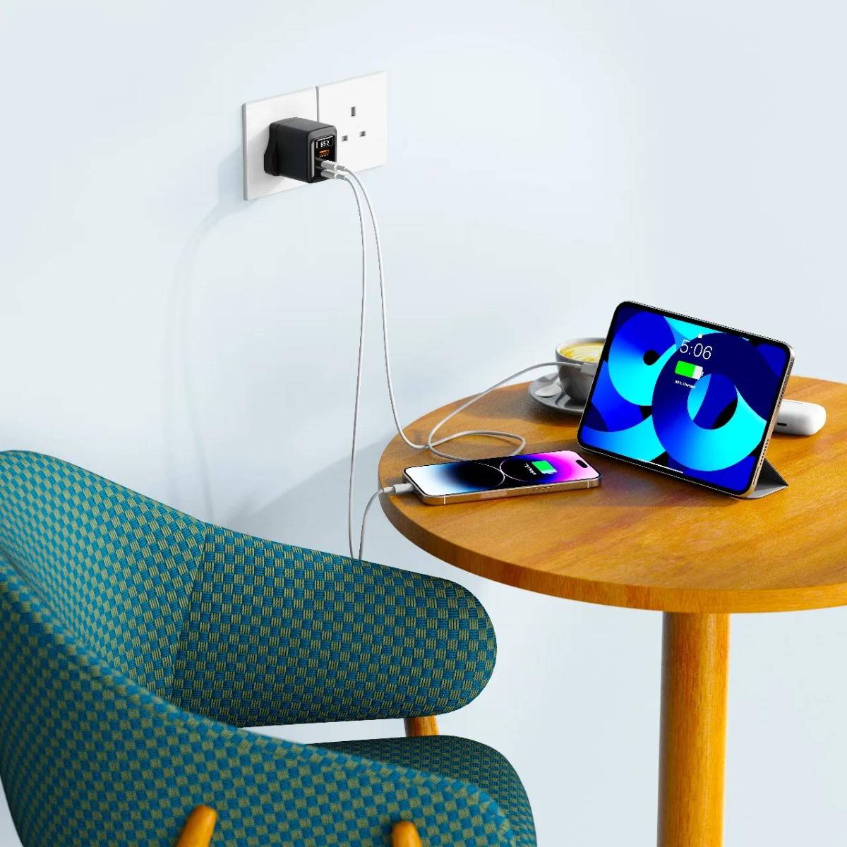 Porodo GaN 65W Multi-Port Wall Charger