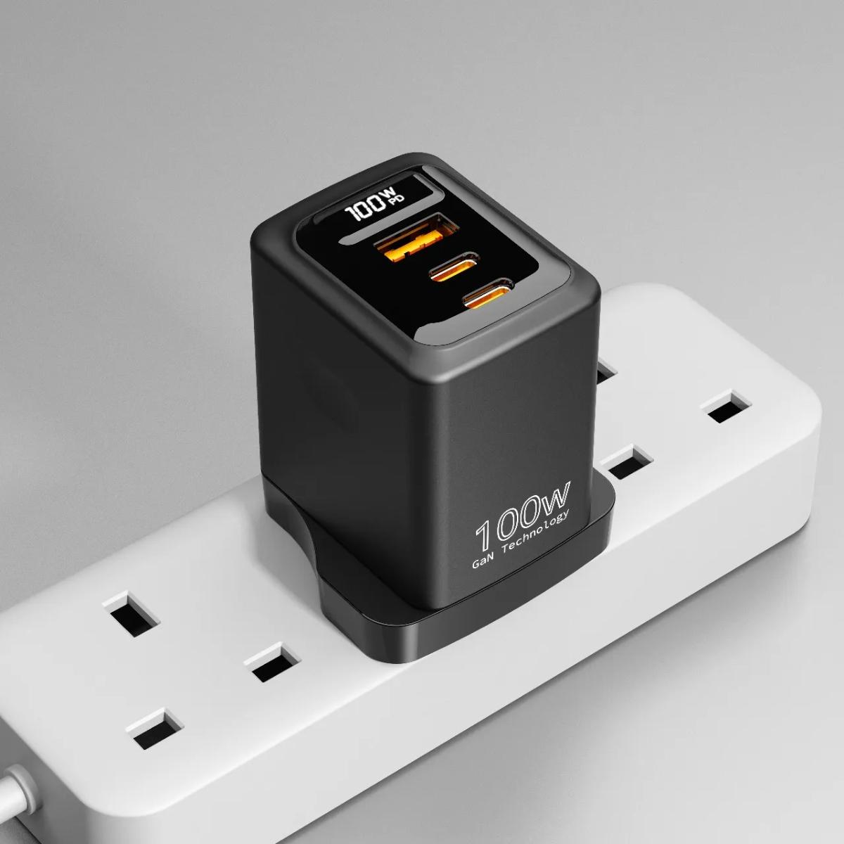 Porodo GaN 100W Multi-Port Wall Charger