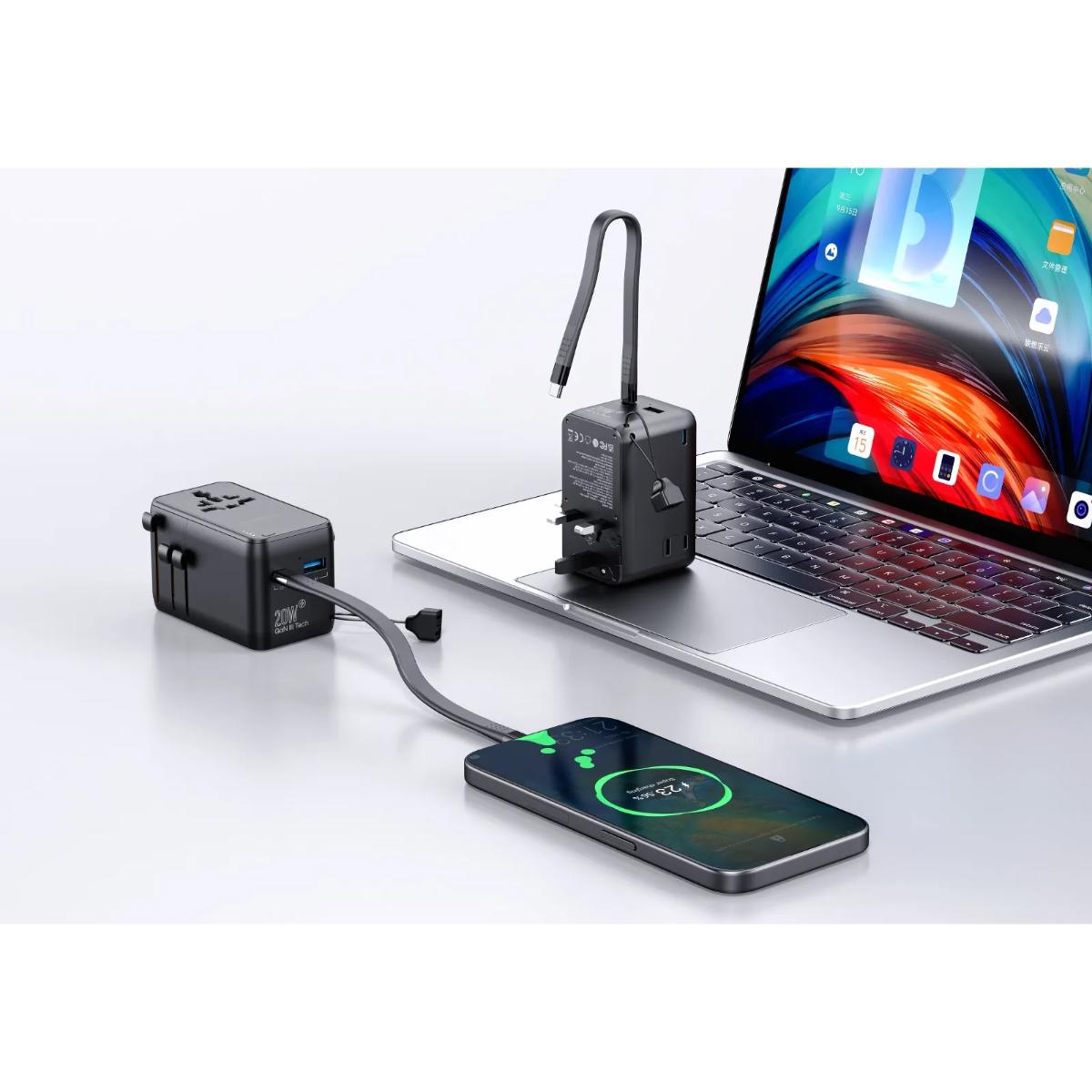 Powerology 2500W Universal Travel Adapter & Power Bank