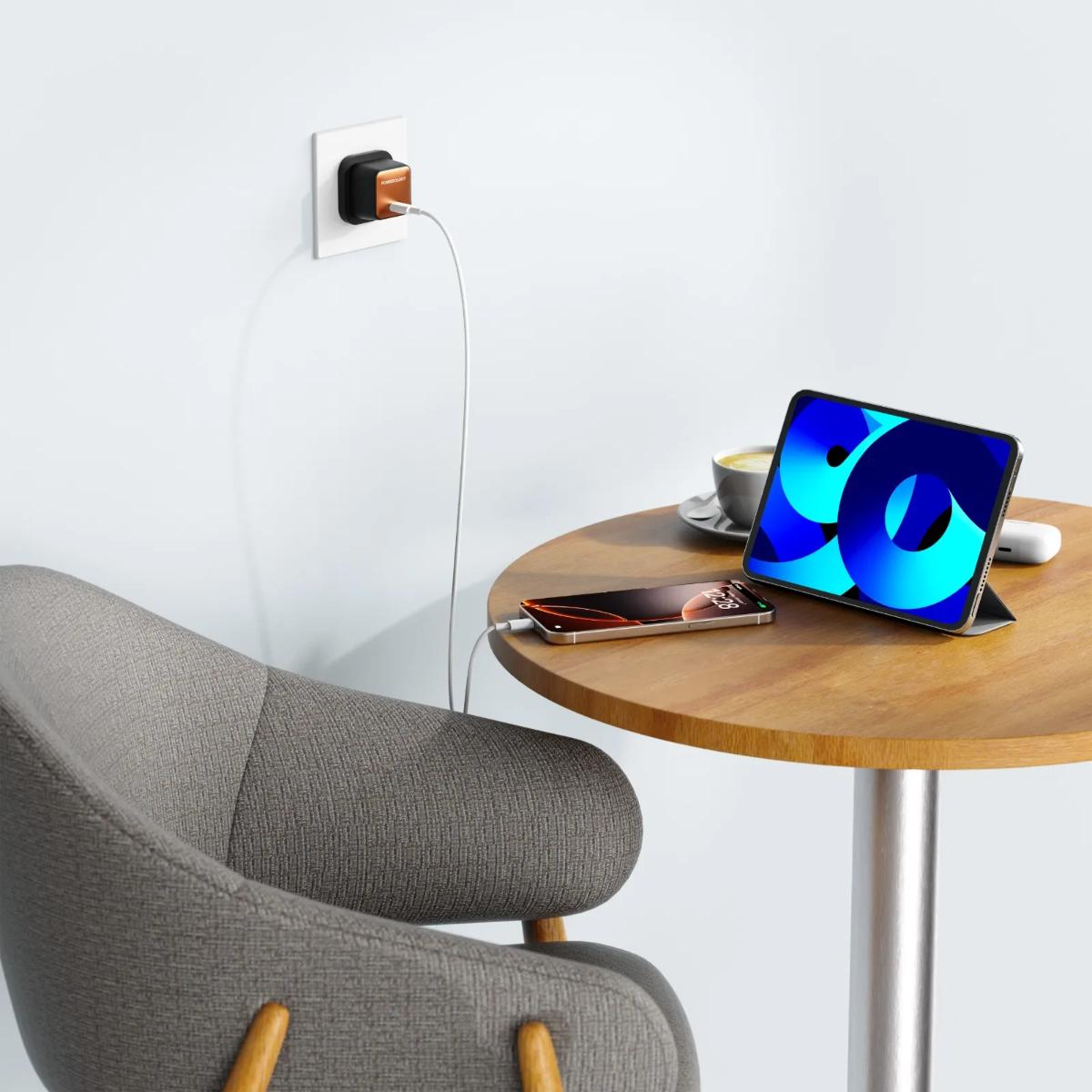 Powerology QX 45W Pocket-Sized GAN Adapter