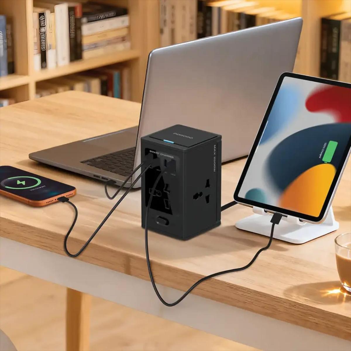 Porodo 4-Way Universal GaN Cube Adapter